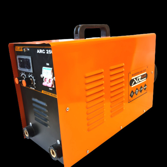 اینورتر جوشکاری 250 آمپر سولار مدل ARC250